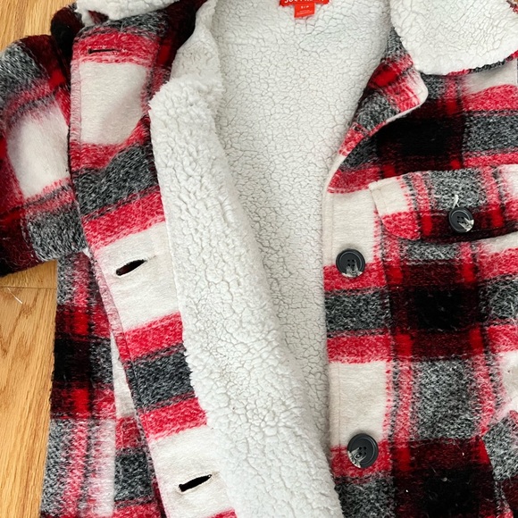 Joe Fresh Sherpa Shacket - Picture 7 of 8